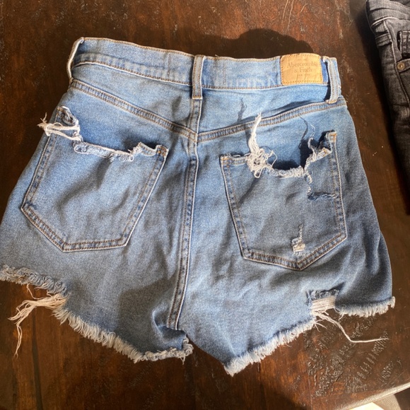 Abercrombie & fitch Dad Short High Rise - Picture 3 of 3